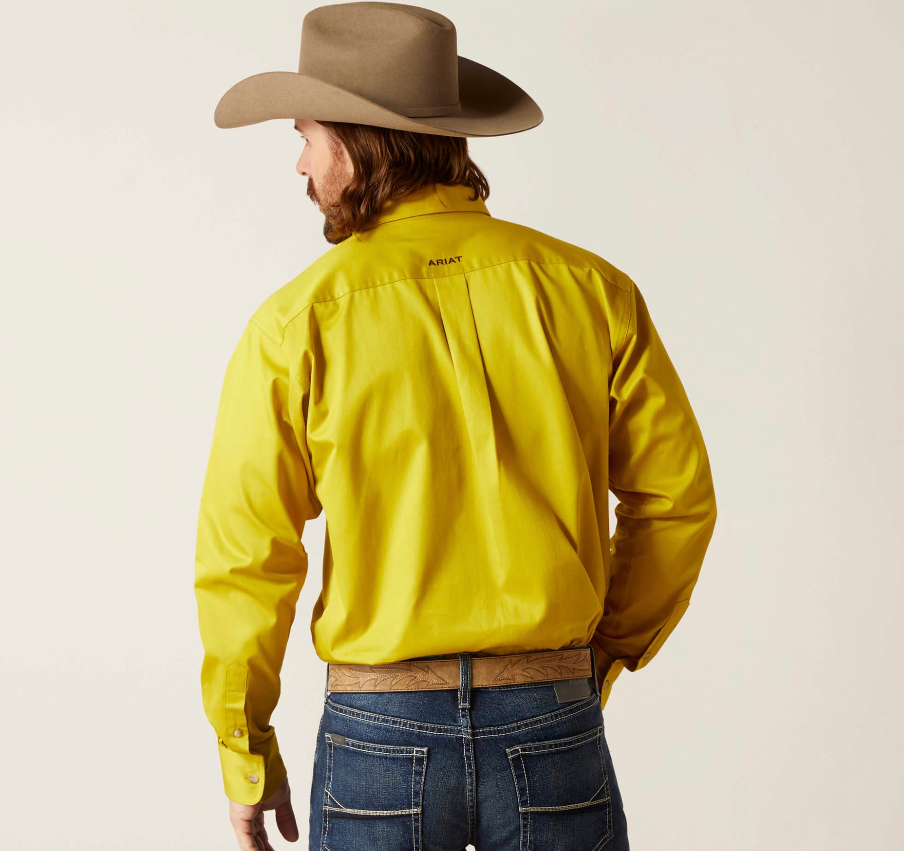 (ARIAT) LOGOTIPO DEL EQUIPO SARGA CLÁSICA