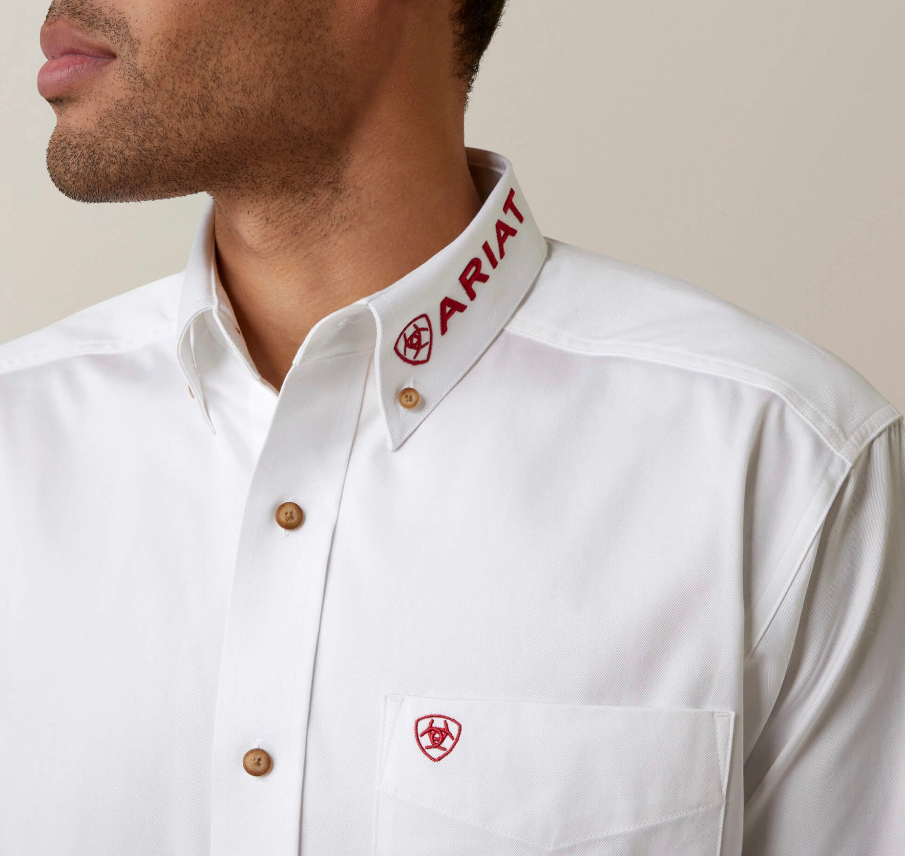 (ARIAT) LOGOTIPO DEL EQUIPO SARGA CLÁSICA