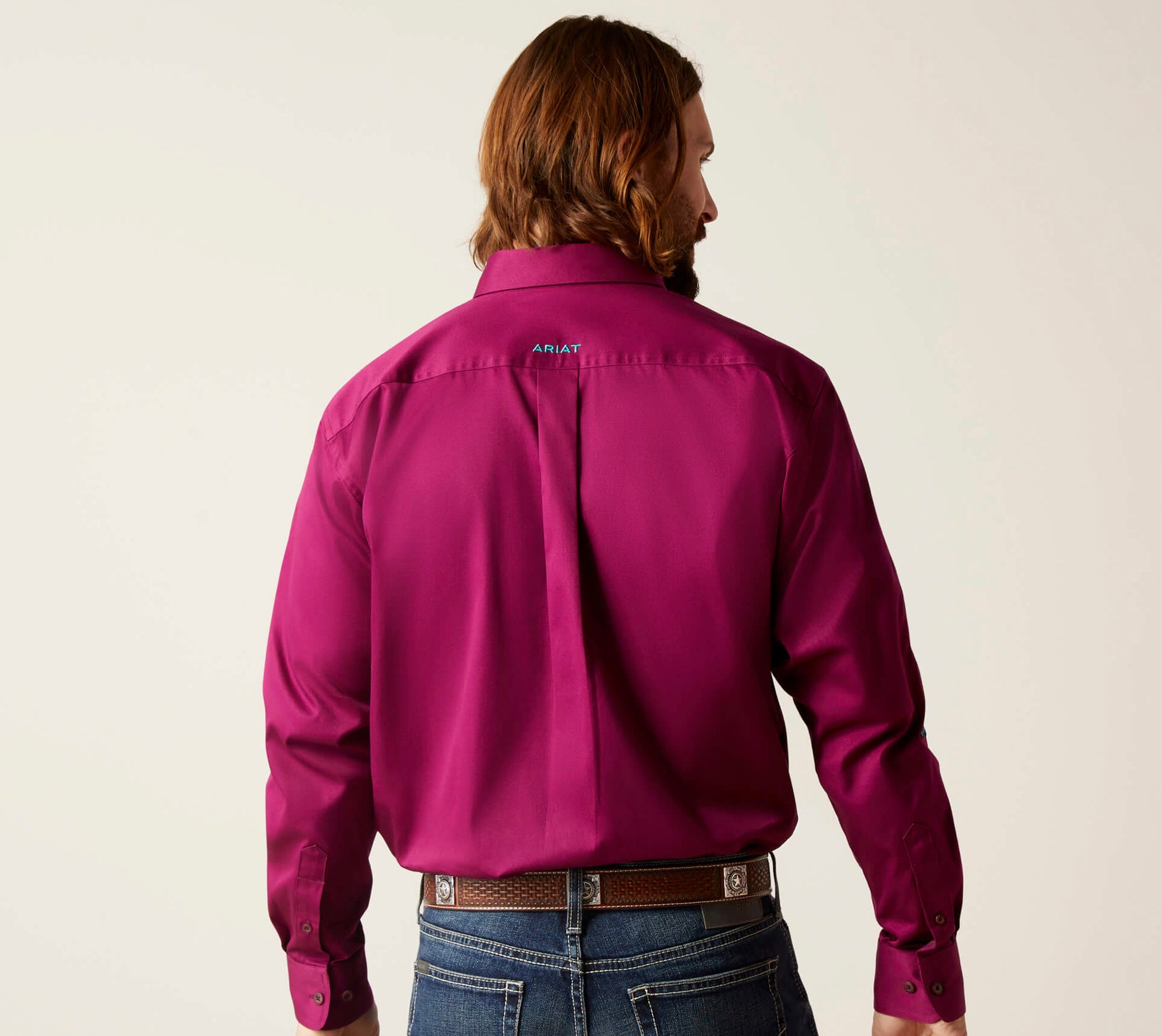 (ARIAT) LOGOTIPO DEL EQUIPO SARGA CLÁSICA