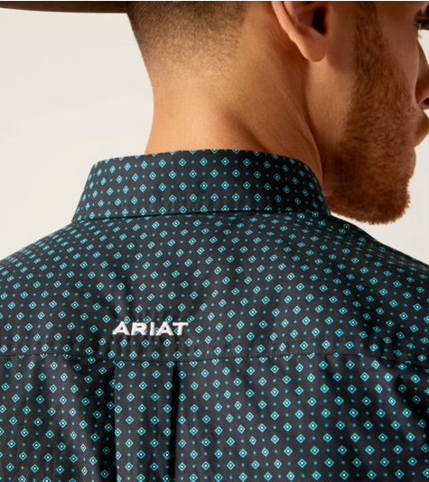 (ARIAT) Camisa ajustada Benson